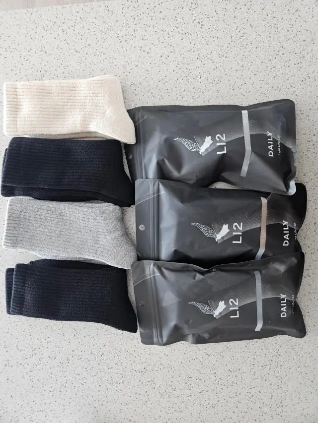 포장부터 너무 깔끔 신어보니 쫙감기는게좋네요
