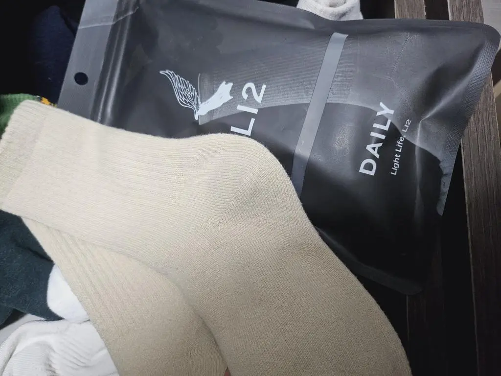 겨울 양말이라고 사면 차가운데 습한.. 그래서 항상 후회했는데 이렇게 포근 따뜻 보송