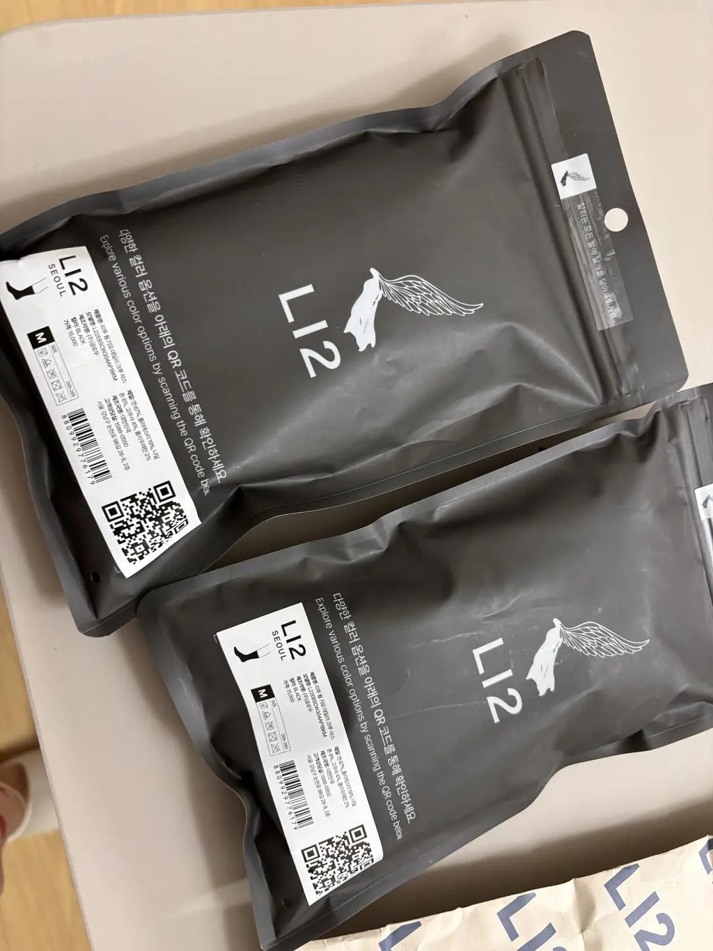 s3개m2개 구매했어요
