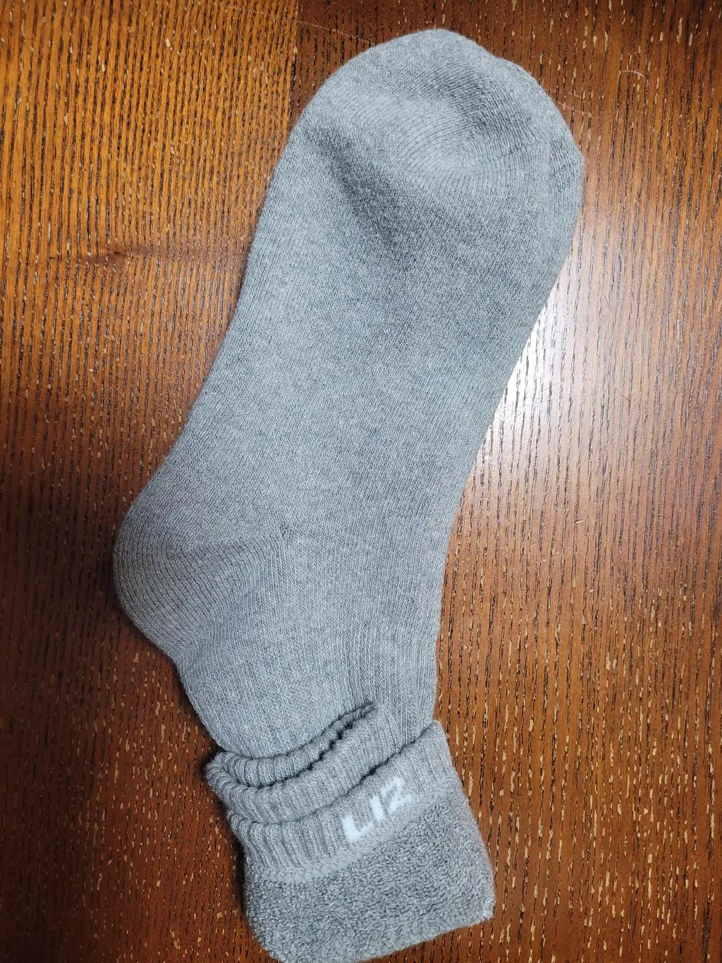 조은 제품입니다, 꾸준히 구매해서 신고 있어요~