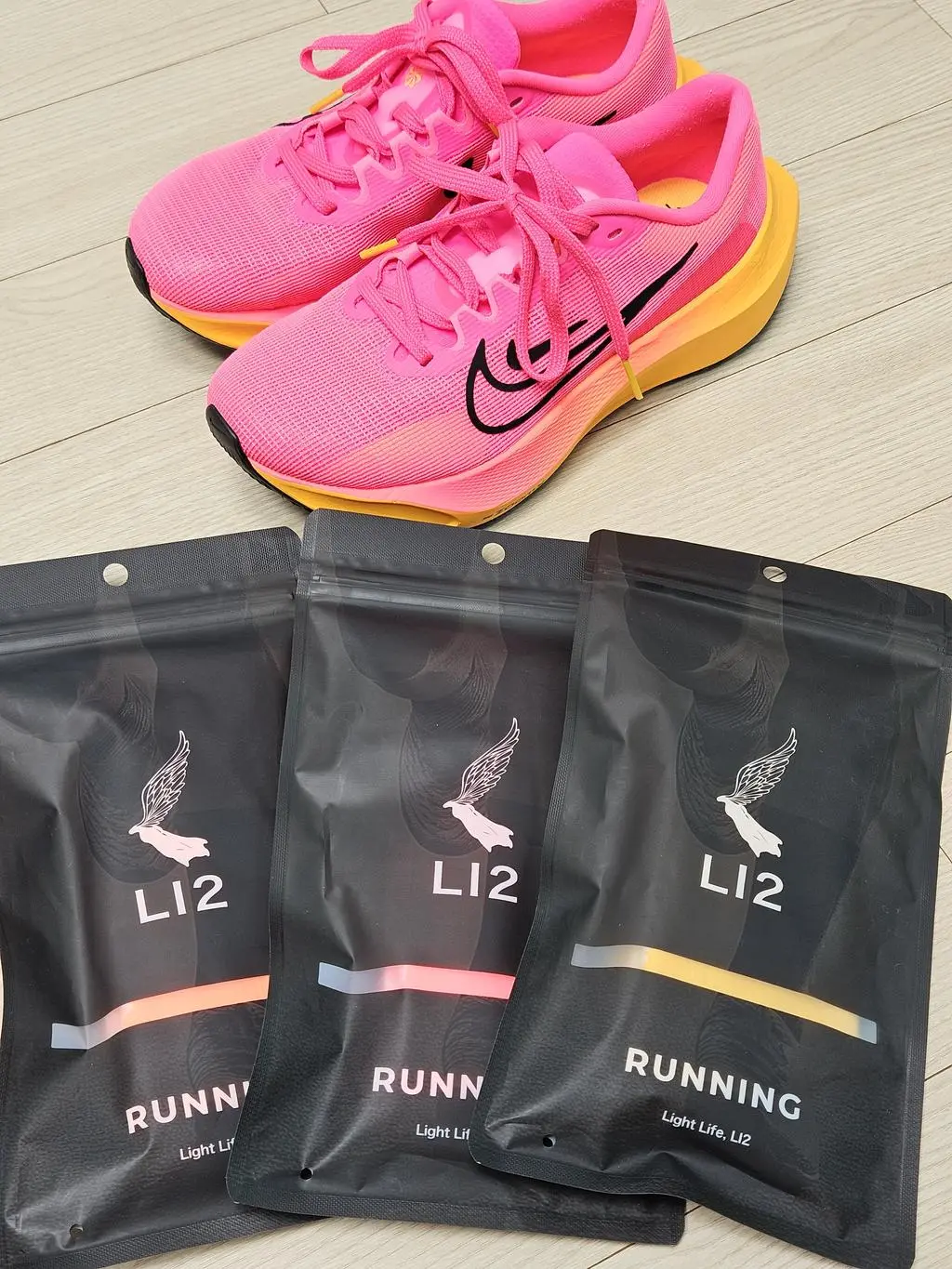 230인데 너무 편하게 잘 맞아요!
