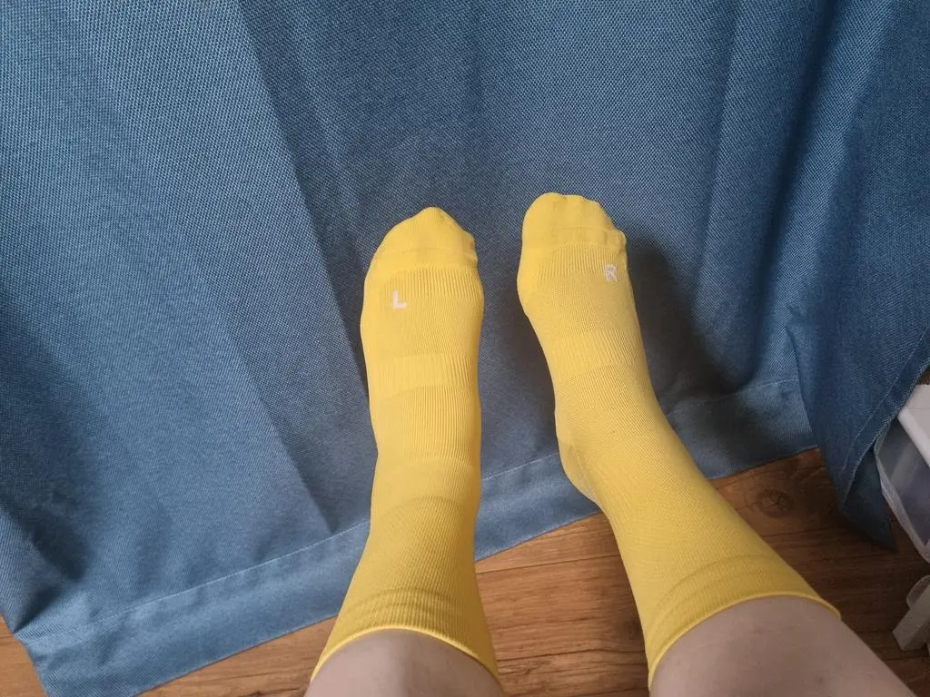 마라톤 대회 끝나고 나면 발가락에 물집이 잡혔는데 이 양말을 신었더니 괜찮은걸 확실