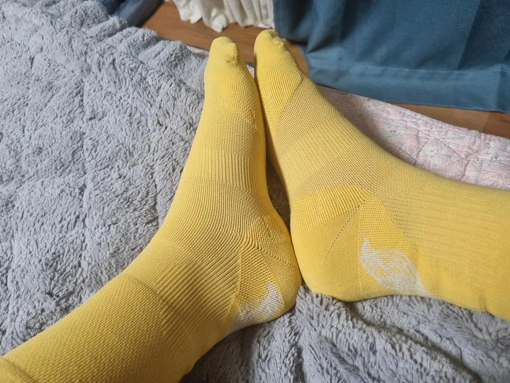 마라톤 대회 끝나고 나면 발가락에 물집이 잡혔는데 이 양말을 신었더니 괜찮은걸 확실