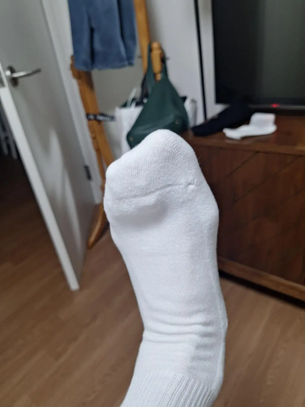 하루종일 신었는데 발이 넘 편해요,두번째 구매 입니다