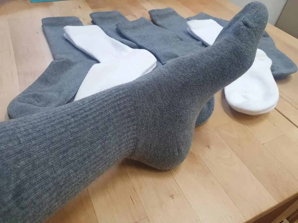 푹신하고 따뜻하고 발목덮어주고 소재가조은듯해요!!
