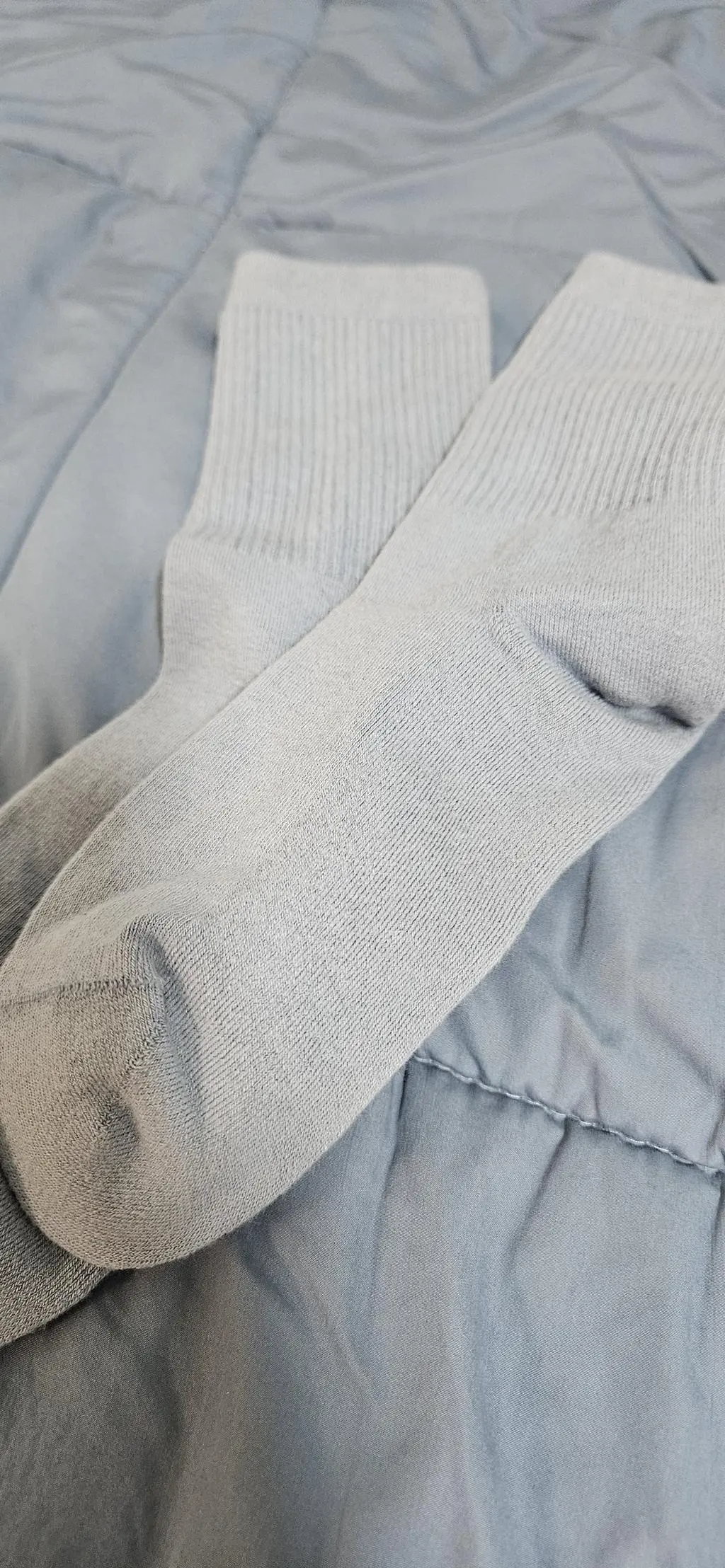 엄마 칭찬을 받은 양말입니다 안미끄러지고 좋아요