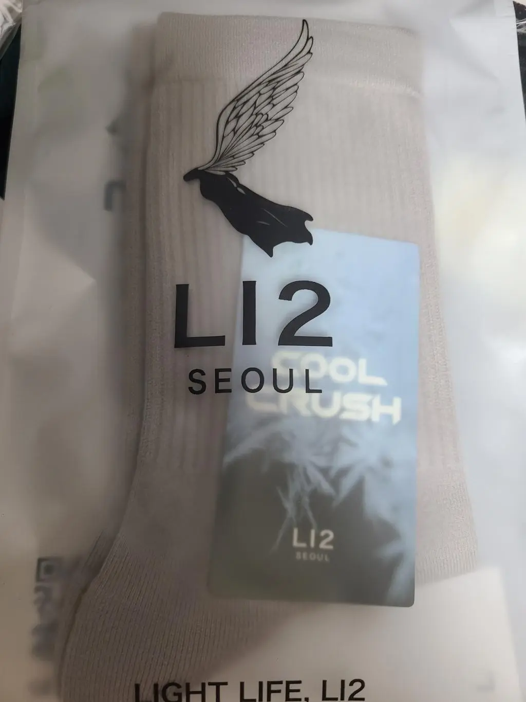 지난번 버터색 사보고 맘에들어서 다른색도 사봤어요 부드럽고 편합니다