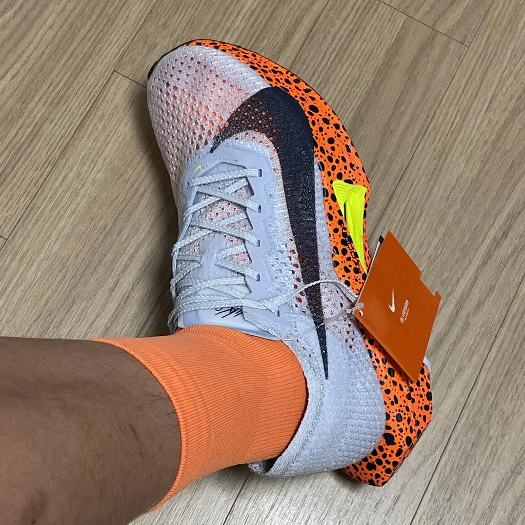 10km 38분 하프 1시간 25분 뛰는 러너입니다
