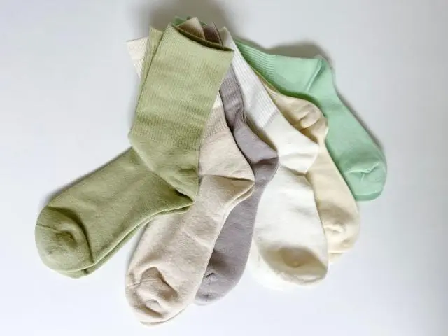 아주맘에 들어요^^ 색도이쁘고요~~!!포장도깔끔합니다~! 안감도 좋아요
