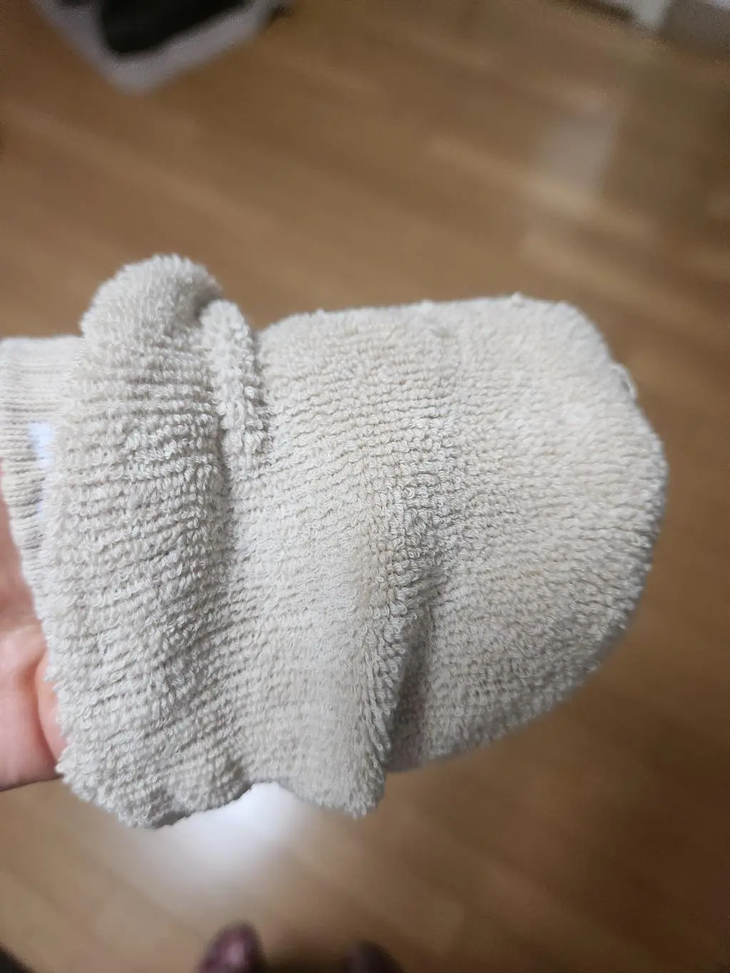 다른 기모양말과 느낌이 달라요. 
