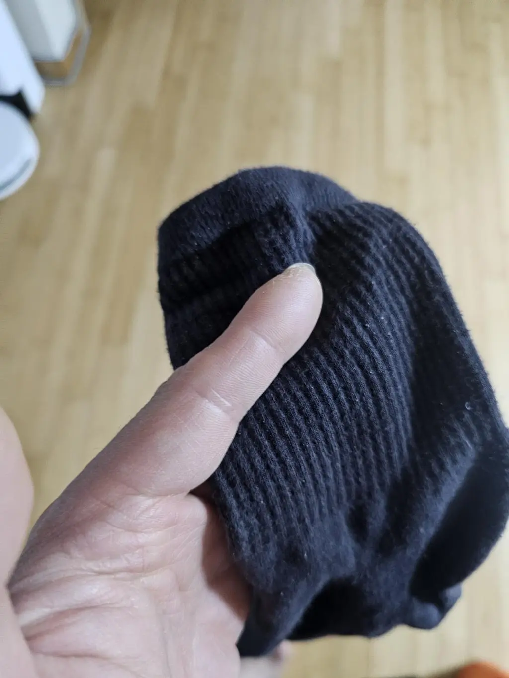 좋은 양말 같아요 신을 수록 너무 맘에 들어요 추가 구매하려고요