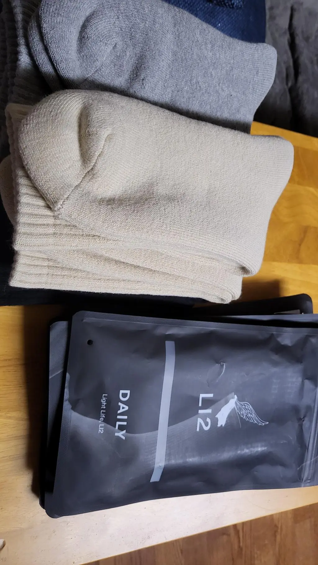 양말 유목민 이었던 사람 입니다 따뜻하다고 이양말 저양말 다 사 보았는데 항상 발이 