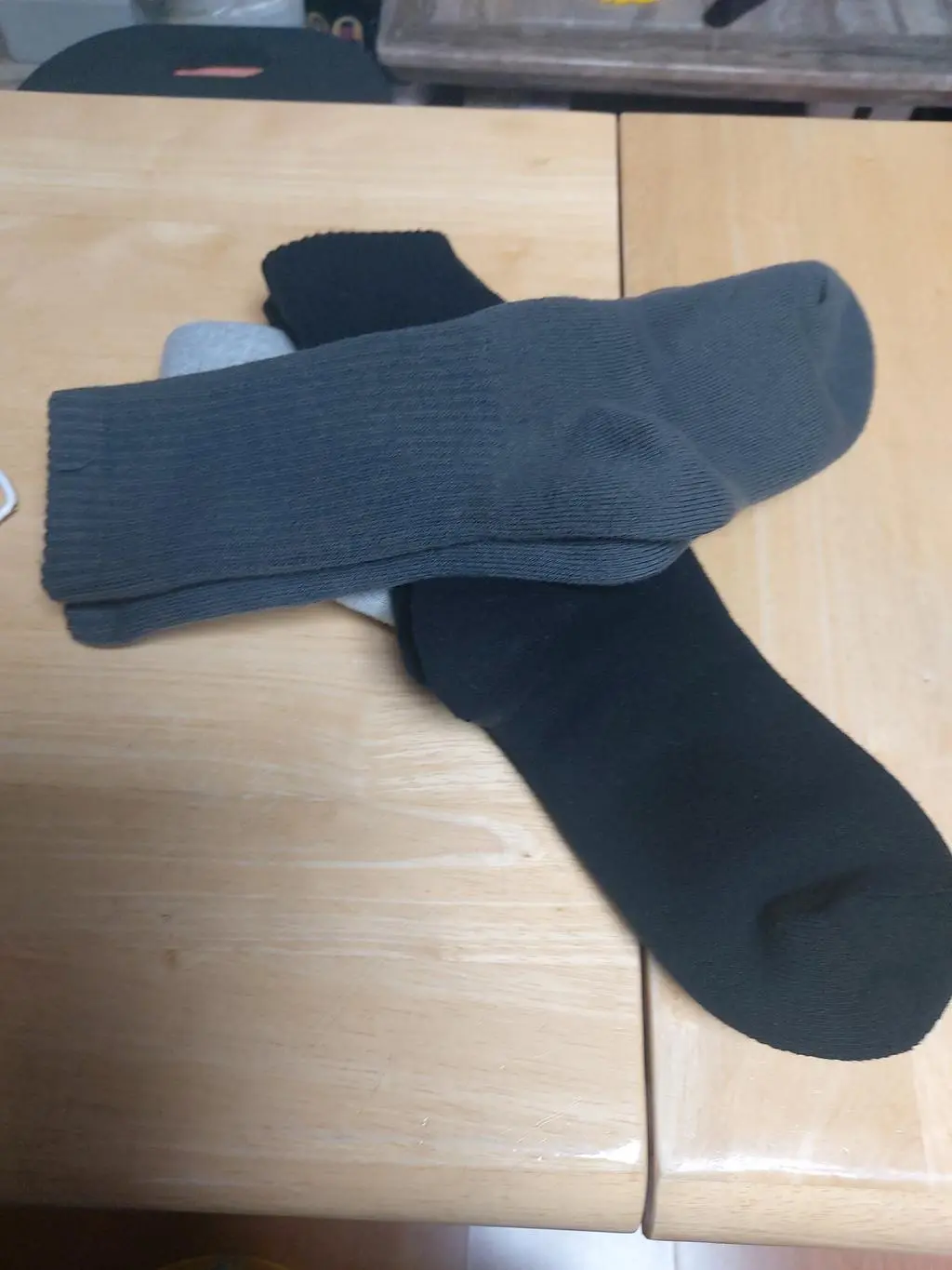 체중이많이나가서 발바닥이 잘아픈데 이양말 신으니 너무 편하네요