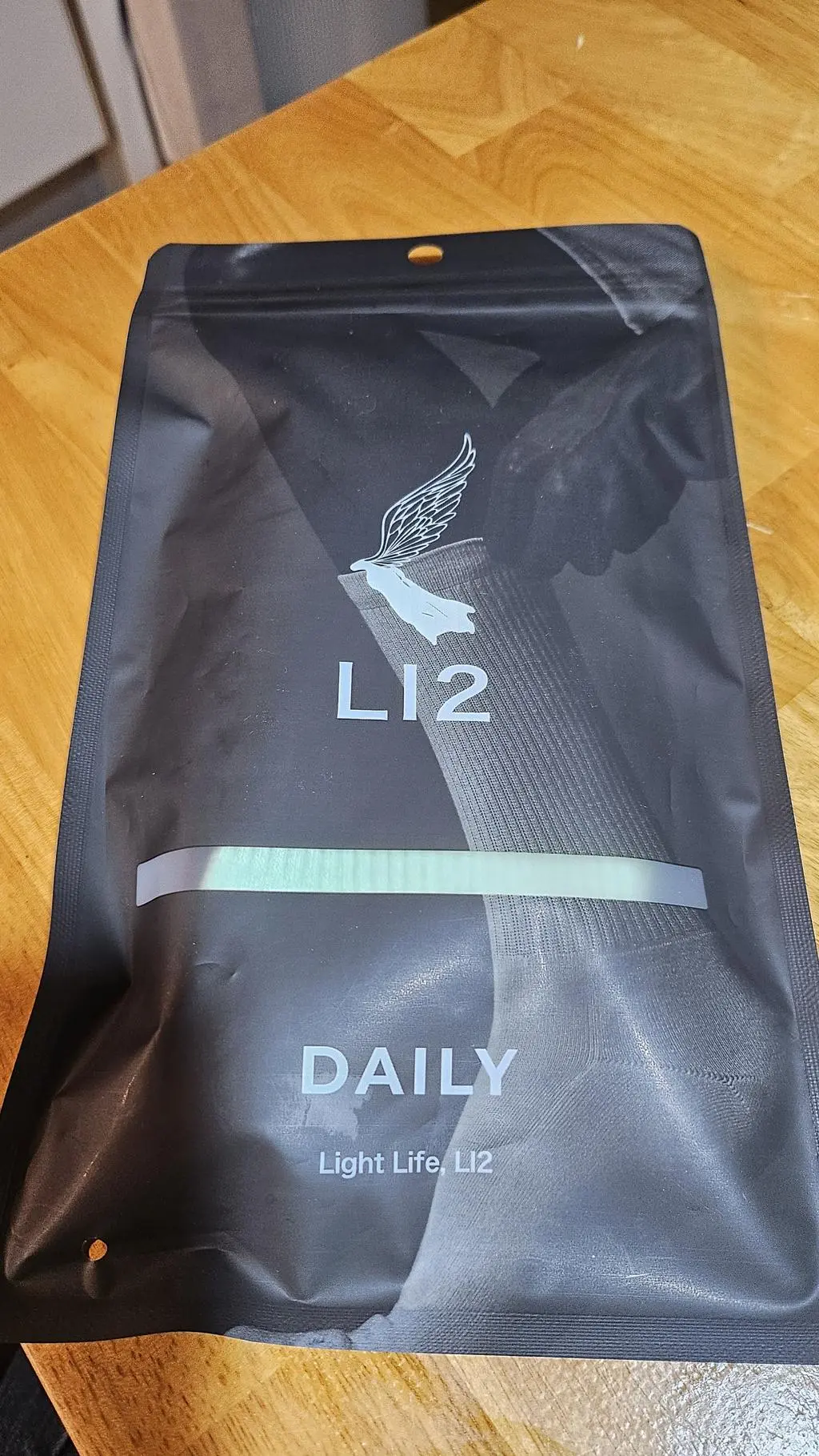 족저근막염으로 고생하며 병원 다니고 있는데 지인이 추천해줘서 구매하게 되었습니다.