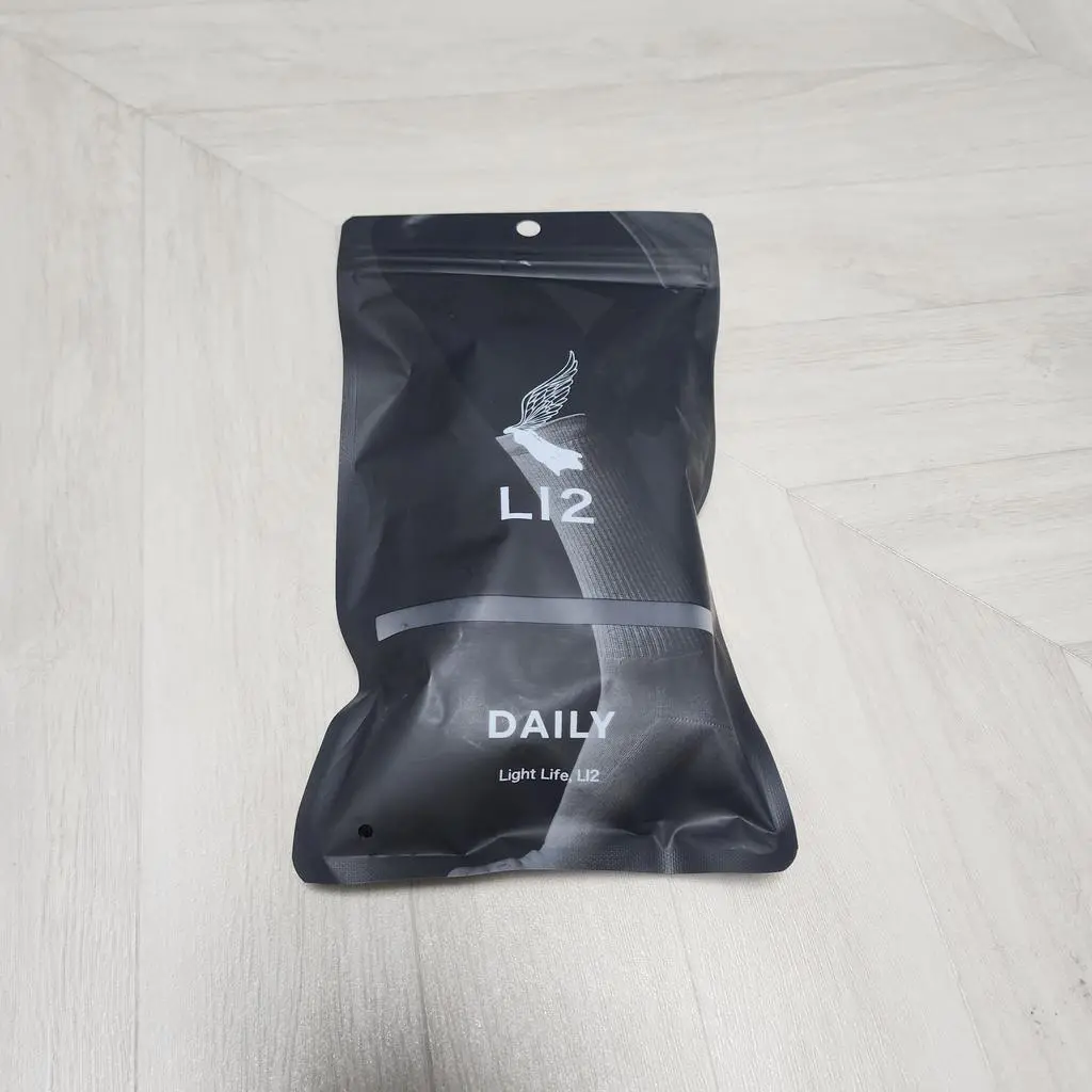 겨울양말 찾다가 가격이 착하면 질이 않좋아서 반품하기를 몇번 하다가 조금 비싸다고 