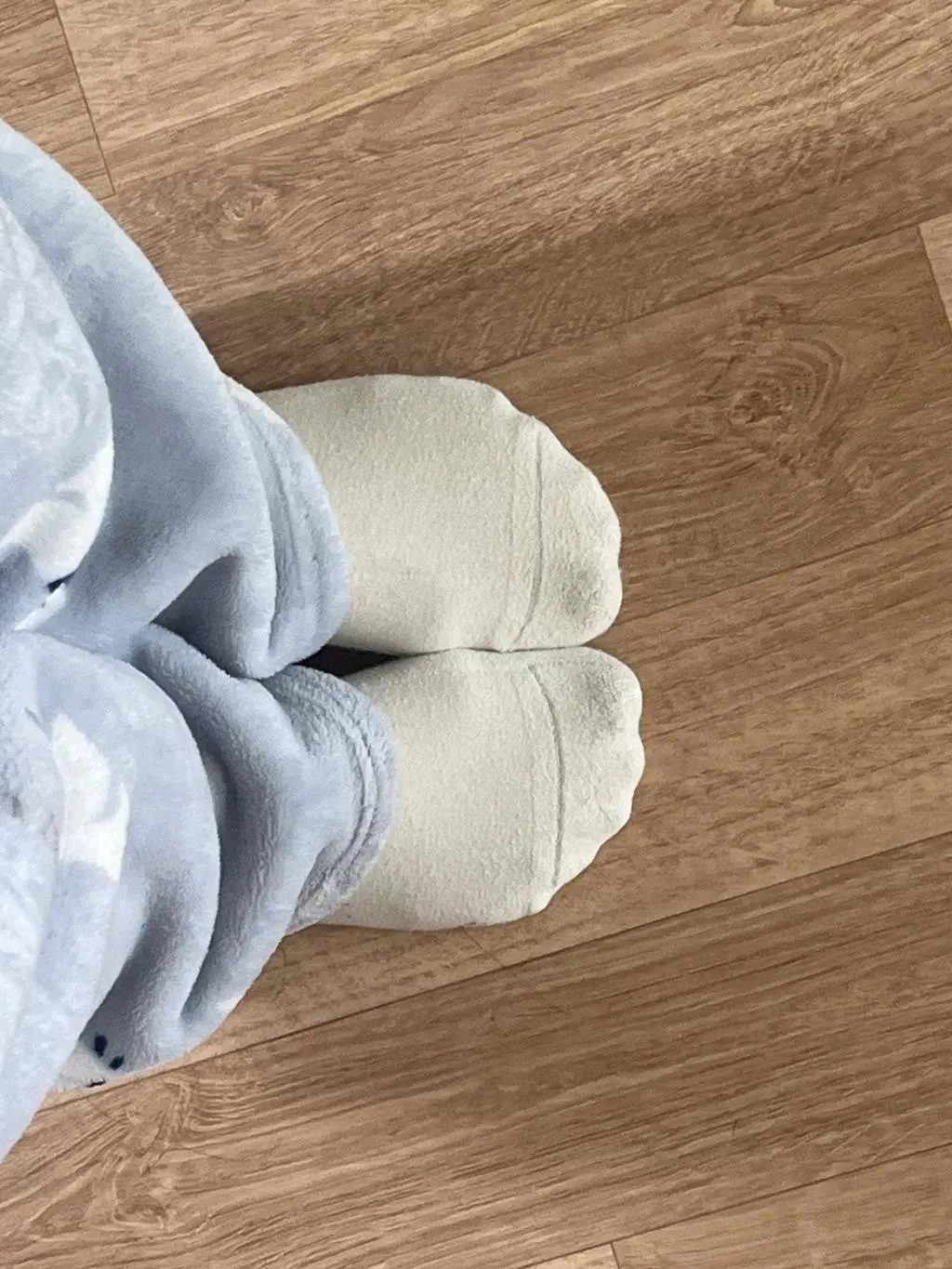 처음 사고나서 너무 좋아서 또 구매합니다 이번엔 겨울꺼도 사보는데 넘 좋더라구용 ㅠ