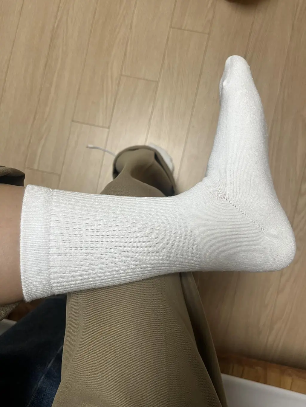 결론부터 얘기하면 앞으로 양말은 여기서만 구매할 것 같아요. 가격대비 질이 너무 좋아