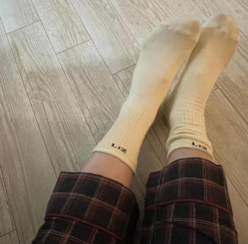 집이 추워서 발시려워서 샀는데 좋네요 