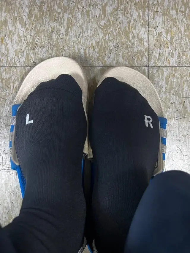 탄탄하고 압박되어서 편합니다
