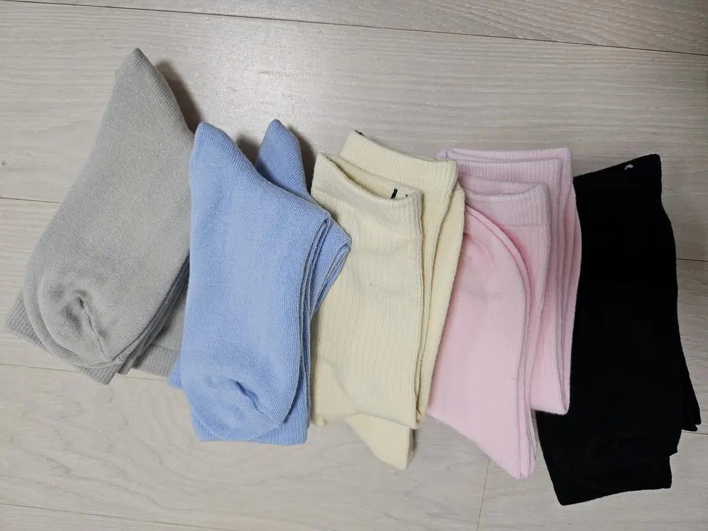 퀄리티좋은 양말을 사려고 알아보다가 알게된 이시영 양말. 운동 많이하는 연예인이라 