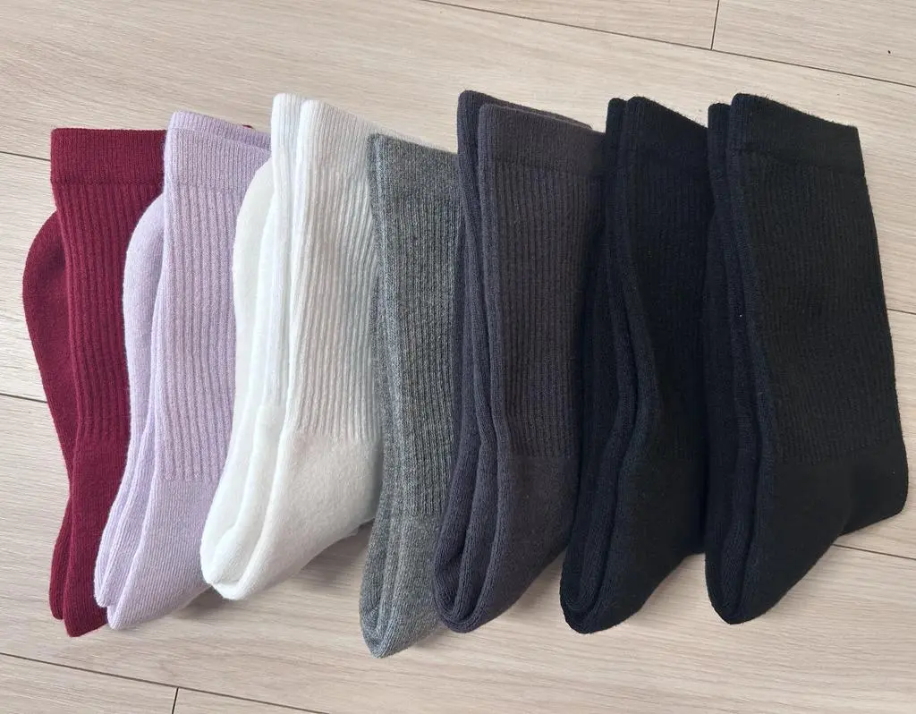 제품받아보고 착용감이 너무 좋아서 재구매했어요
