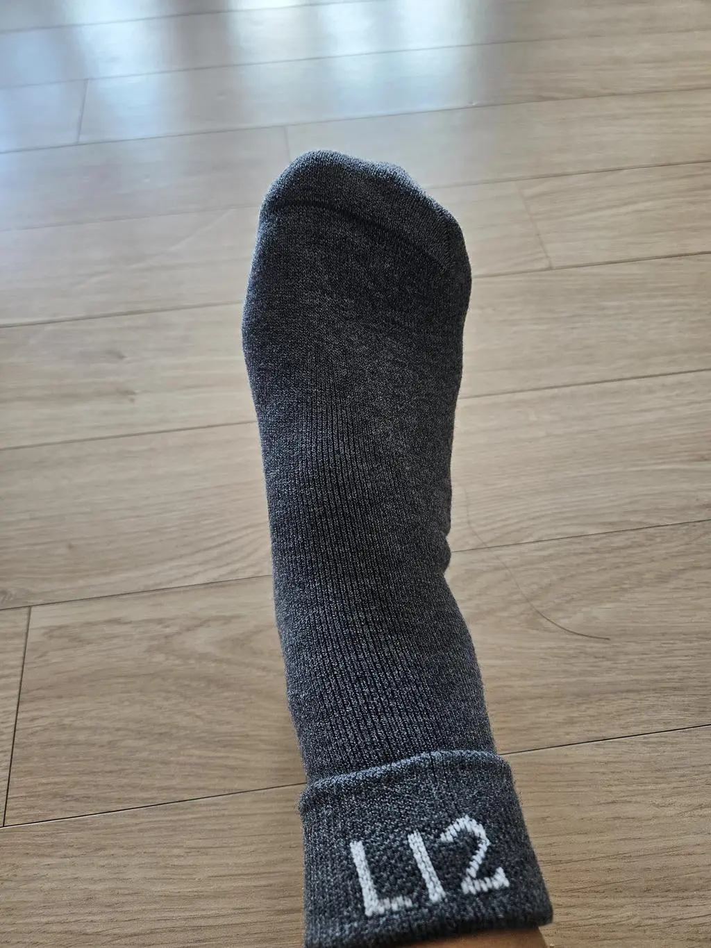 색이 예쁘게 빠졌어요. 아주 맘에 들어요. 