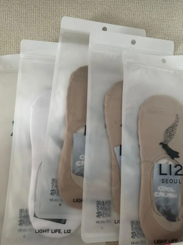 양말 모으는게 취미인데 제가 신은 양말중에 퀄라티 진짜 상급입니다
