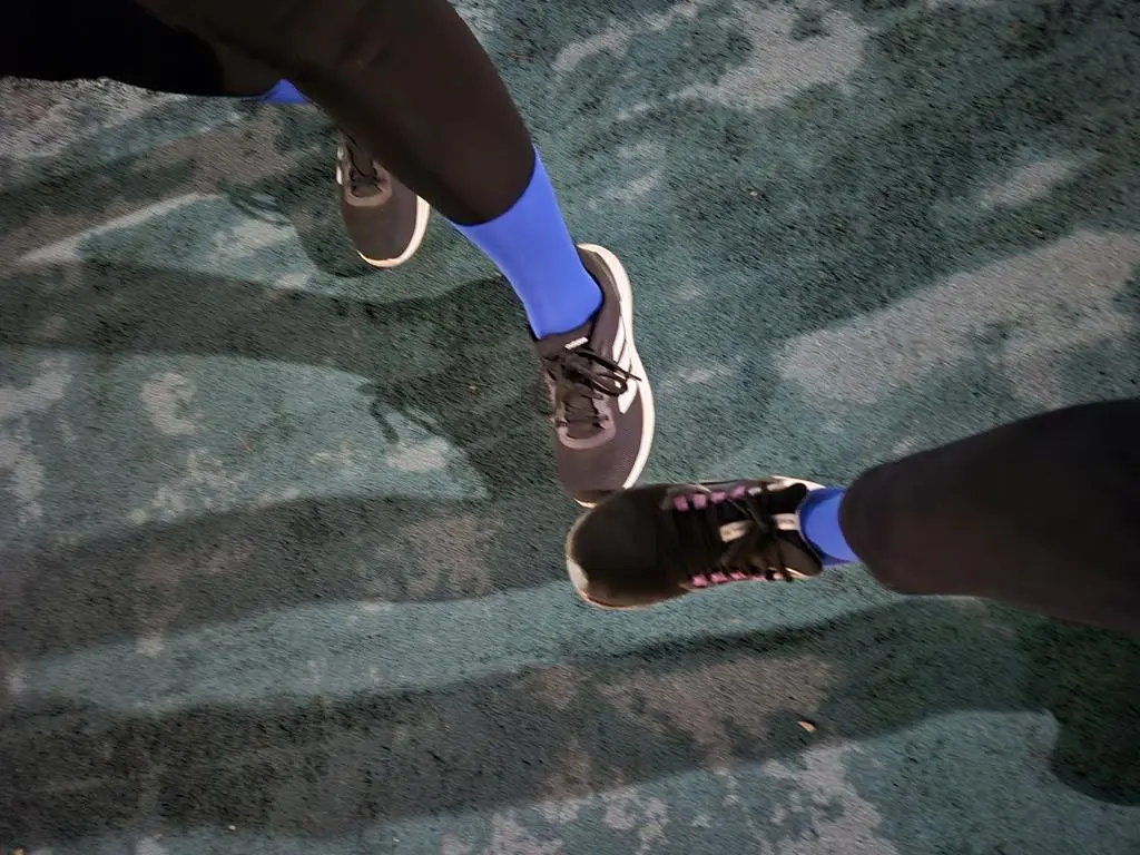 여자친구와 런닝하려고 샀어요!
