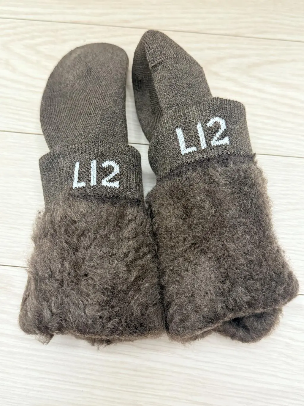 수족냉증이 워낙 심해서 매년 겨울마다 양말이 고민인데 우연히 알게된 리투 양말을 보