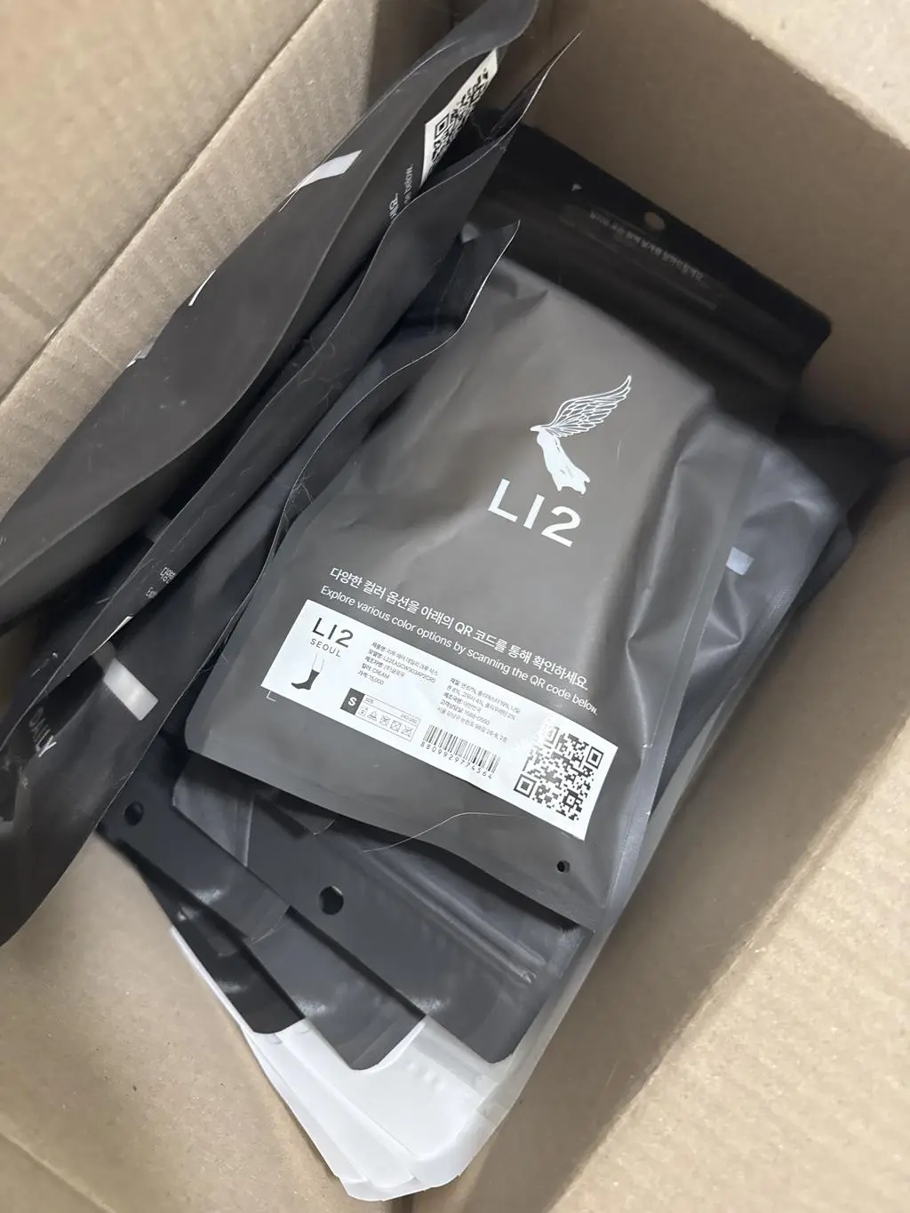 엄청 편해요 진짜 여태 산 양말중에 젤 좋네요