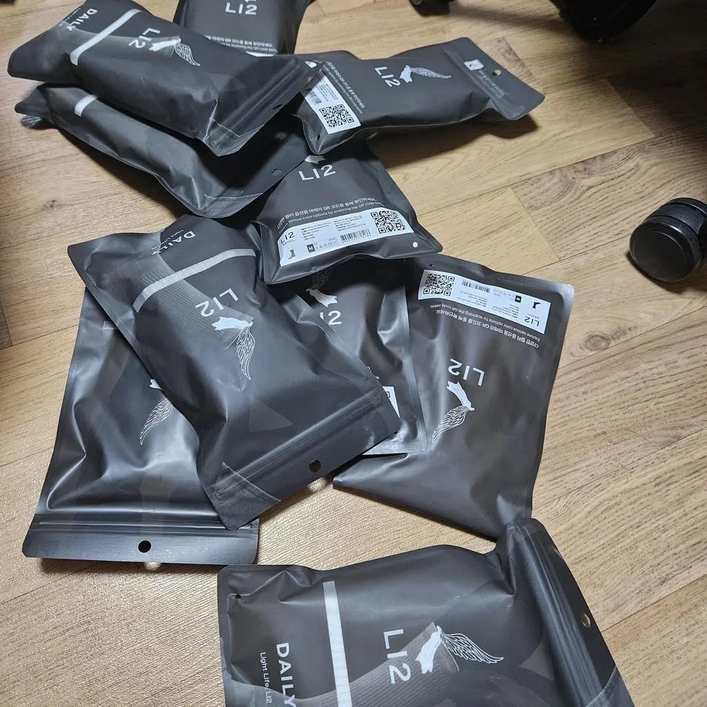 기모 양말 할인하길래 사봤는데
