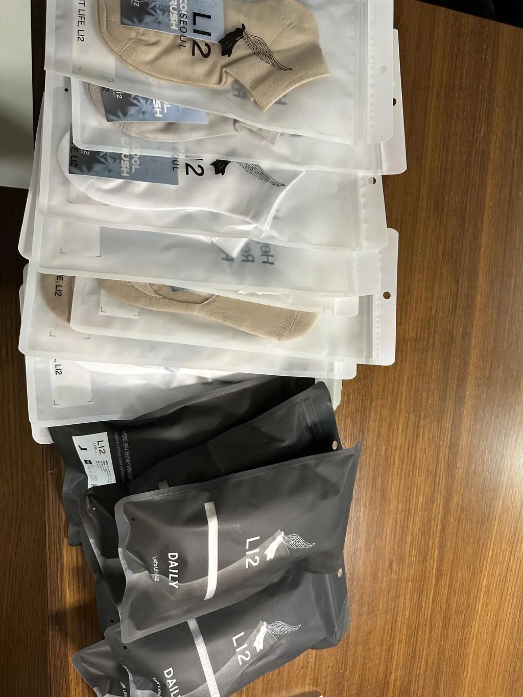 남편꺼 구매하고 너무 좋아 집에 있는 양말 다버리고 모두 구매
