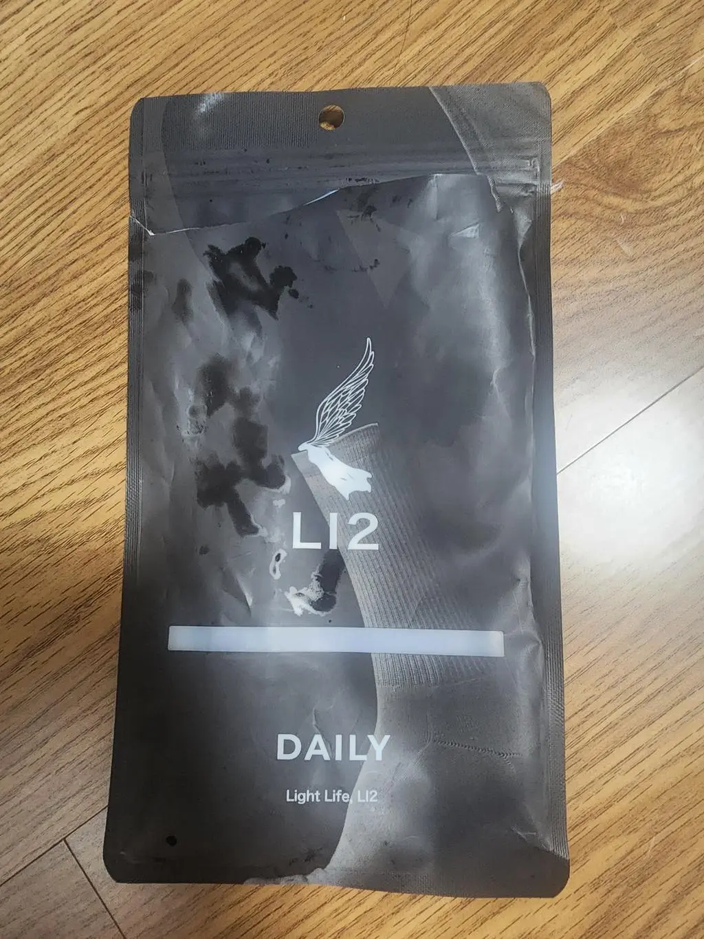 데일리로 신기 좋네요 더 주문하려구요