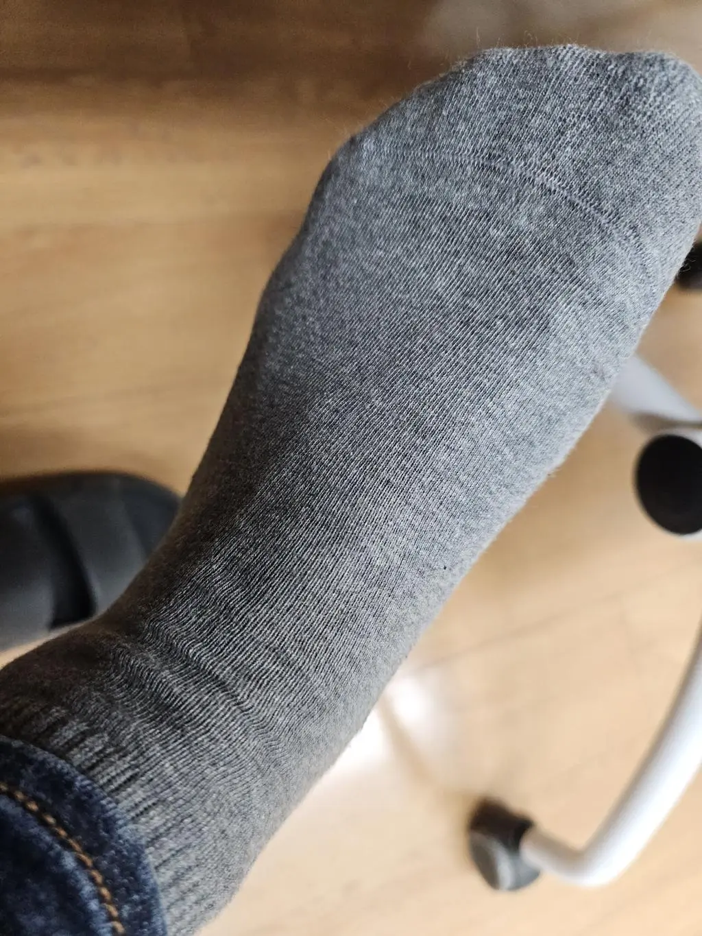 편한 양말을 찾던 도중 만족할만한 상품을 알게 되어 좋습니다. 고맙습니다!