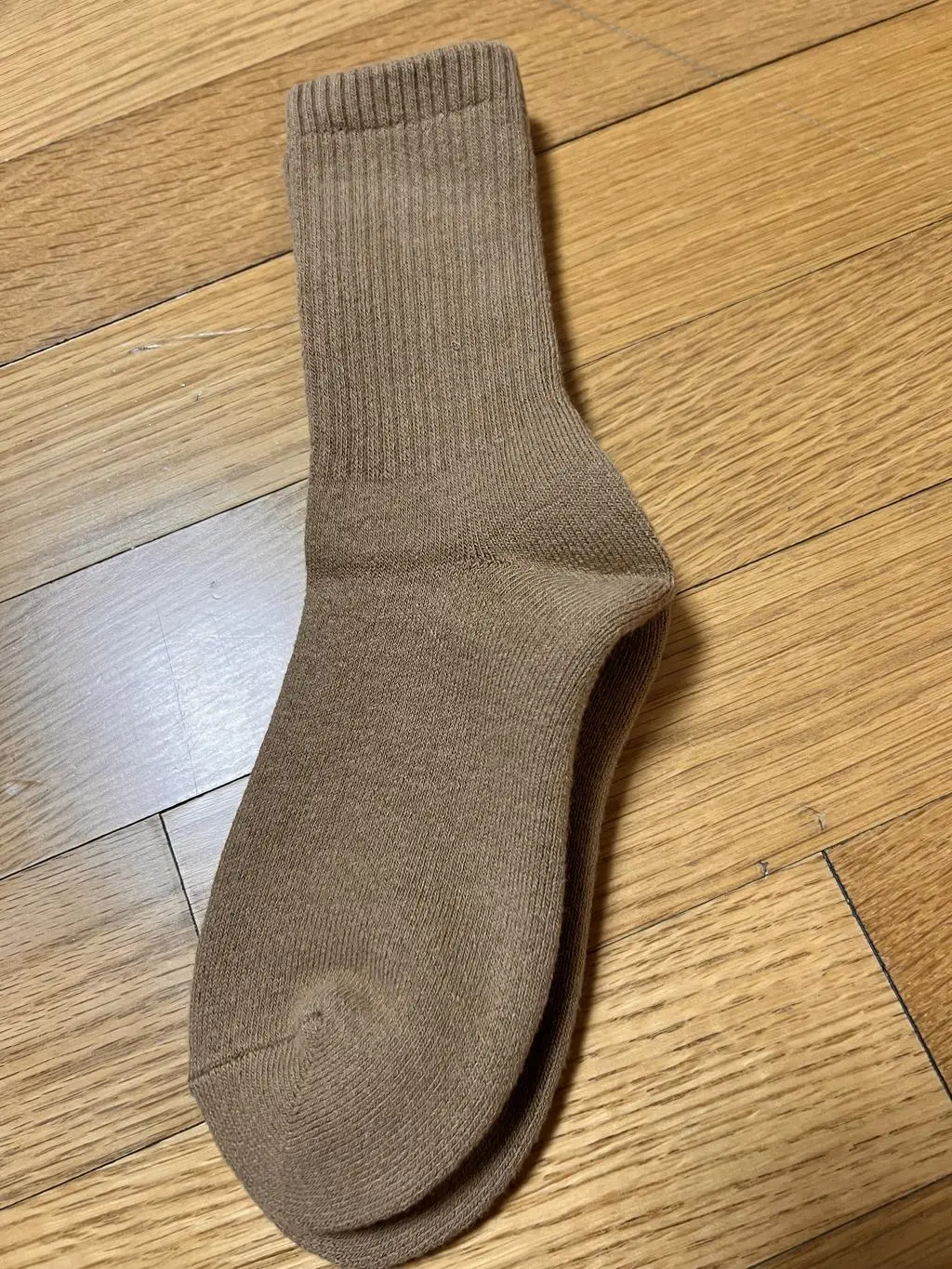 너무 따뜻하고 포근 합니다~ 겨울에 이 것만 신어요 또 주문 합니다~