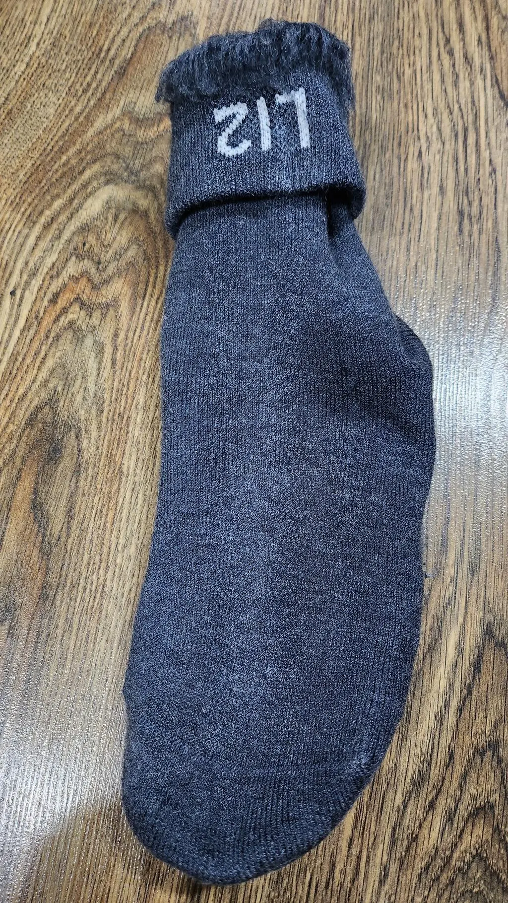 넘 좋다고 ~~발가락 바느질도 안걸린다면서. 