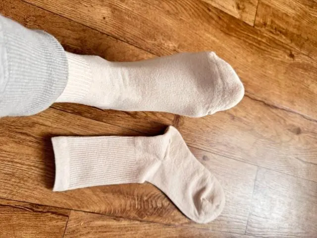 양ㅁㄹ이 짱짱하고 소재도 고급스러워 보입니다 색상도 고급스런느낌~아직 신고 나가보