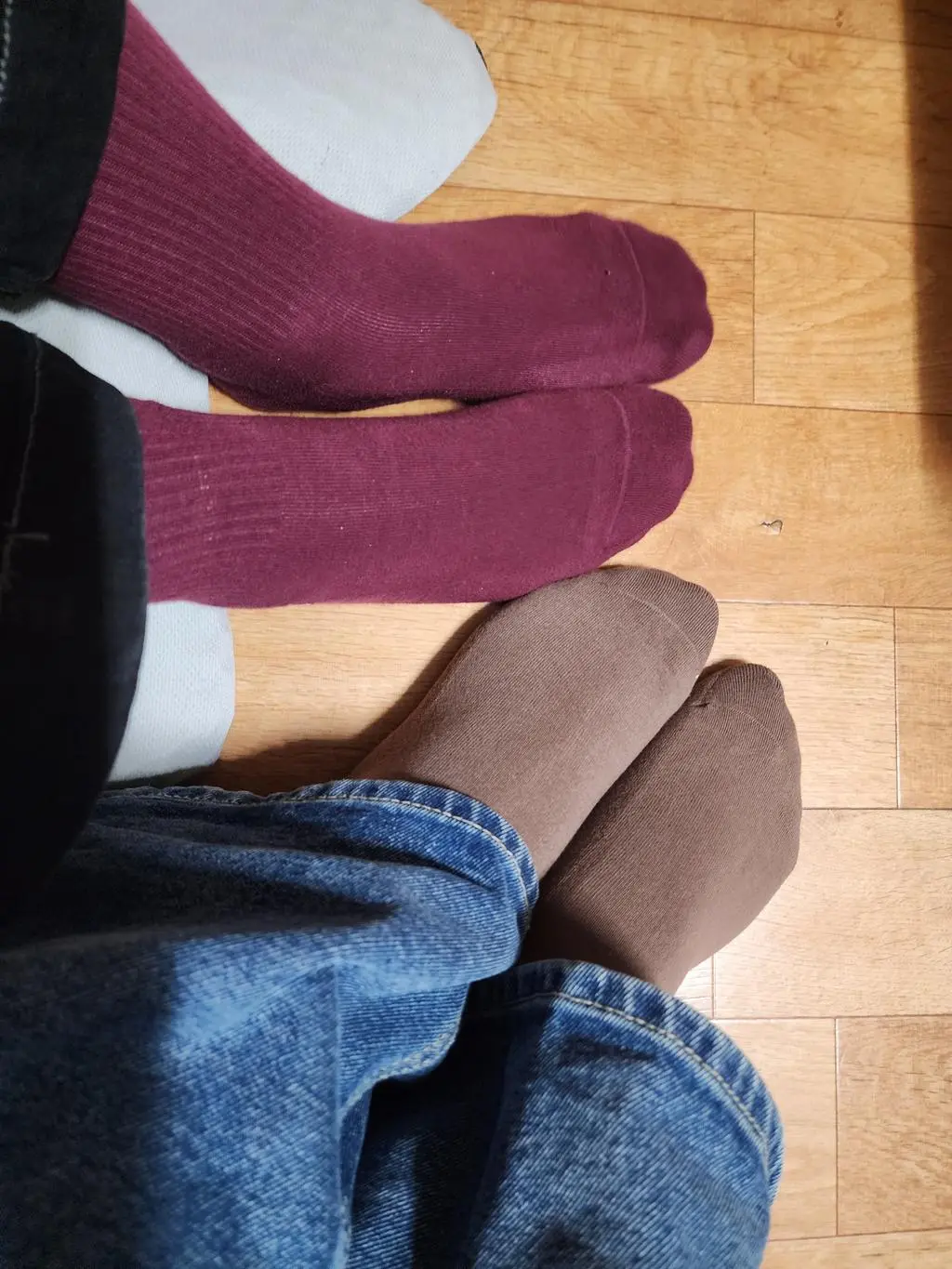 리뷰 글 보고 반신반의하며 샀는데 진짜 인생양말 찾았습니다!!!넘 맘에 들어서 두꺼운