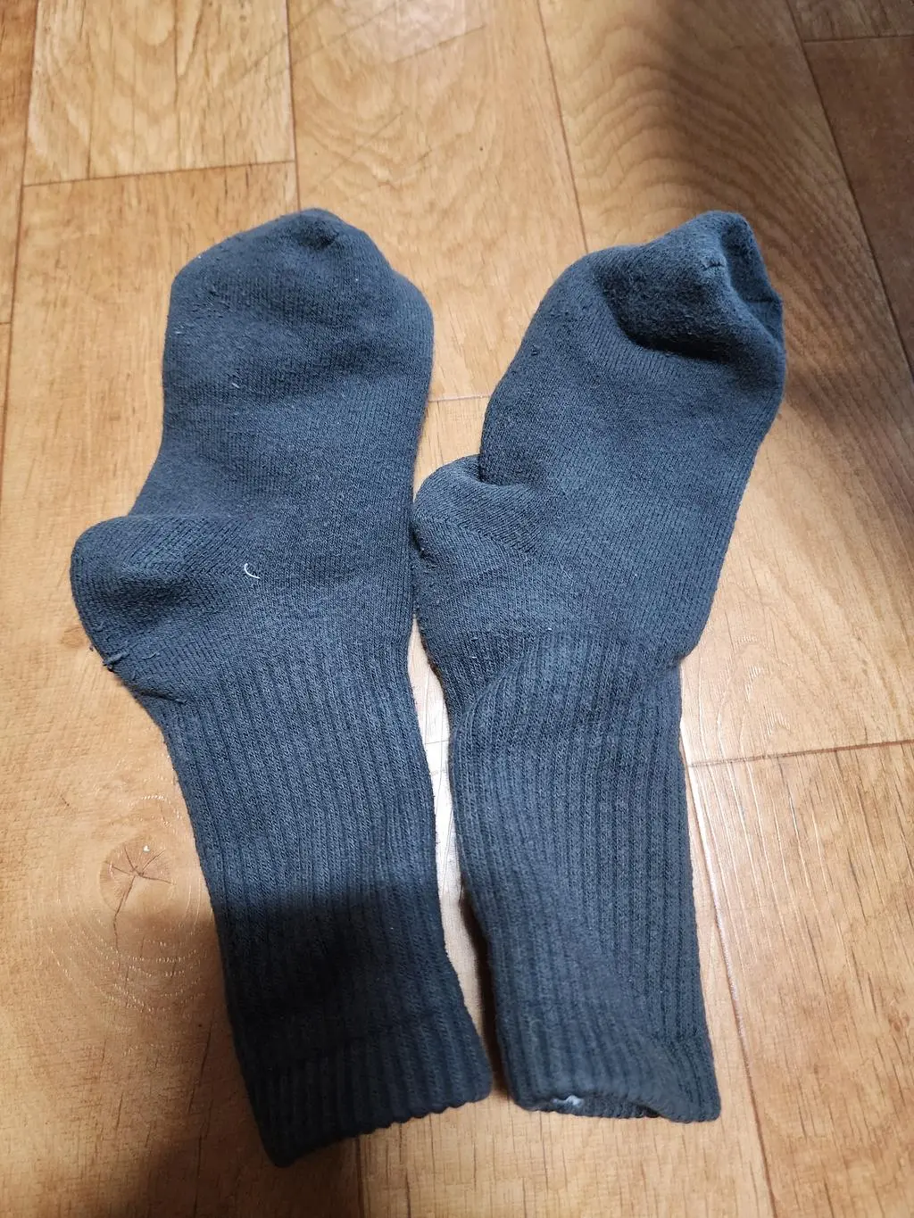 벌써 2번째 왕창 샀습니다!!ㅎㅎ 양말 사는데 이렇게 돈 안아끼고  써보긴 첨이네요 ㅎ