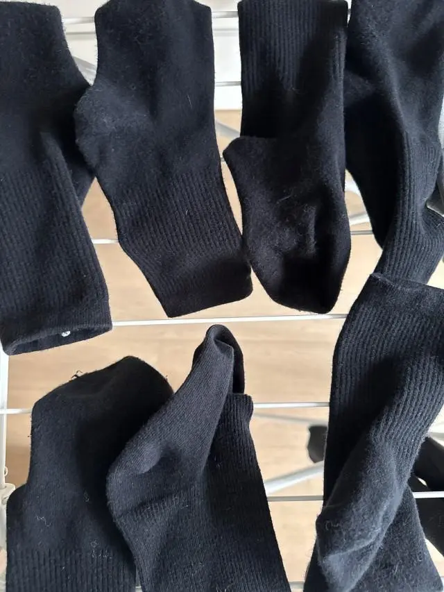 족저근막염 있고 하체부종있는 신랑 위해서 출근용양말 사줬는데
