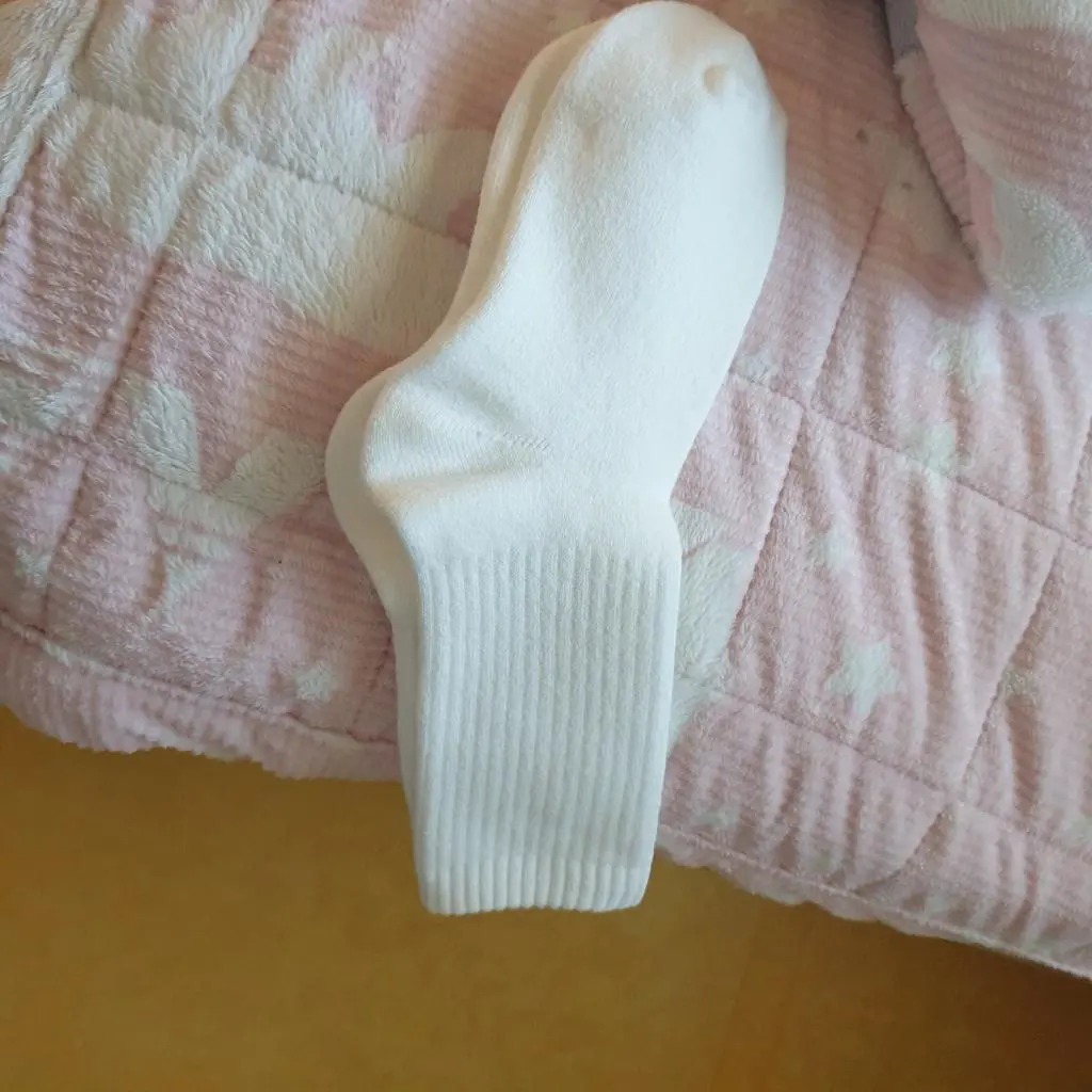 생각보다 두툼하네요
