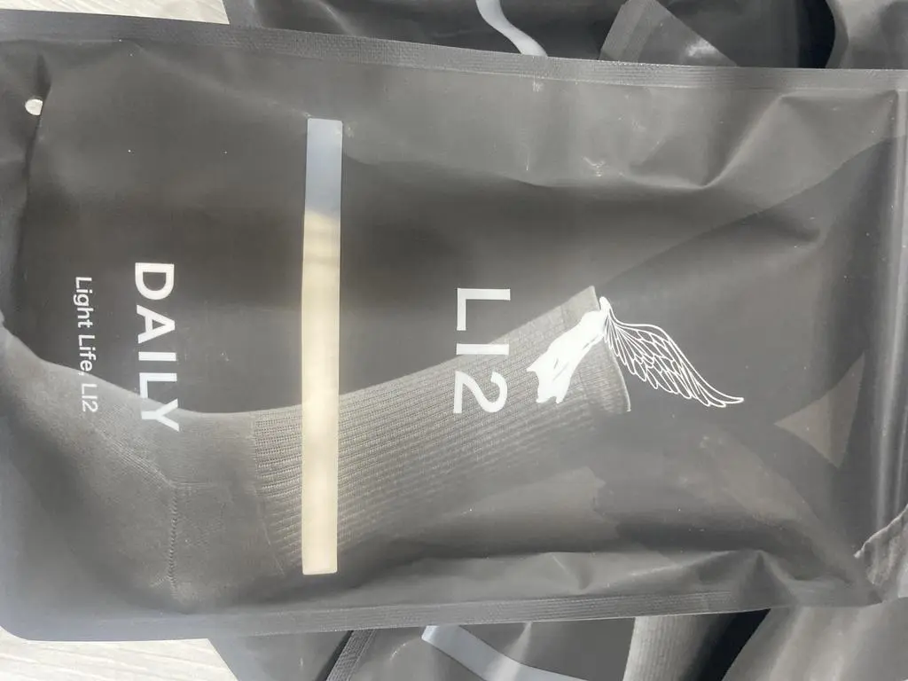 색상이 완전 많아서 고르느라 힘들었어요~