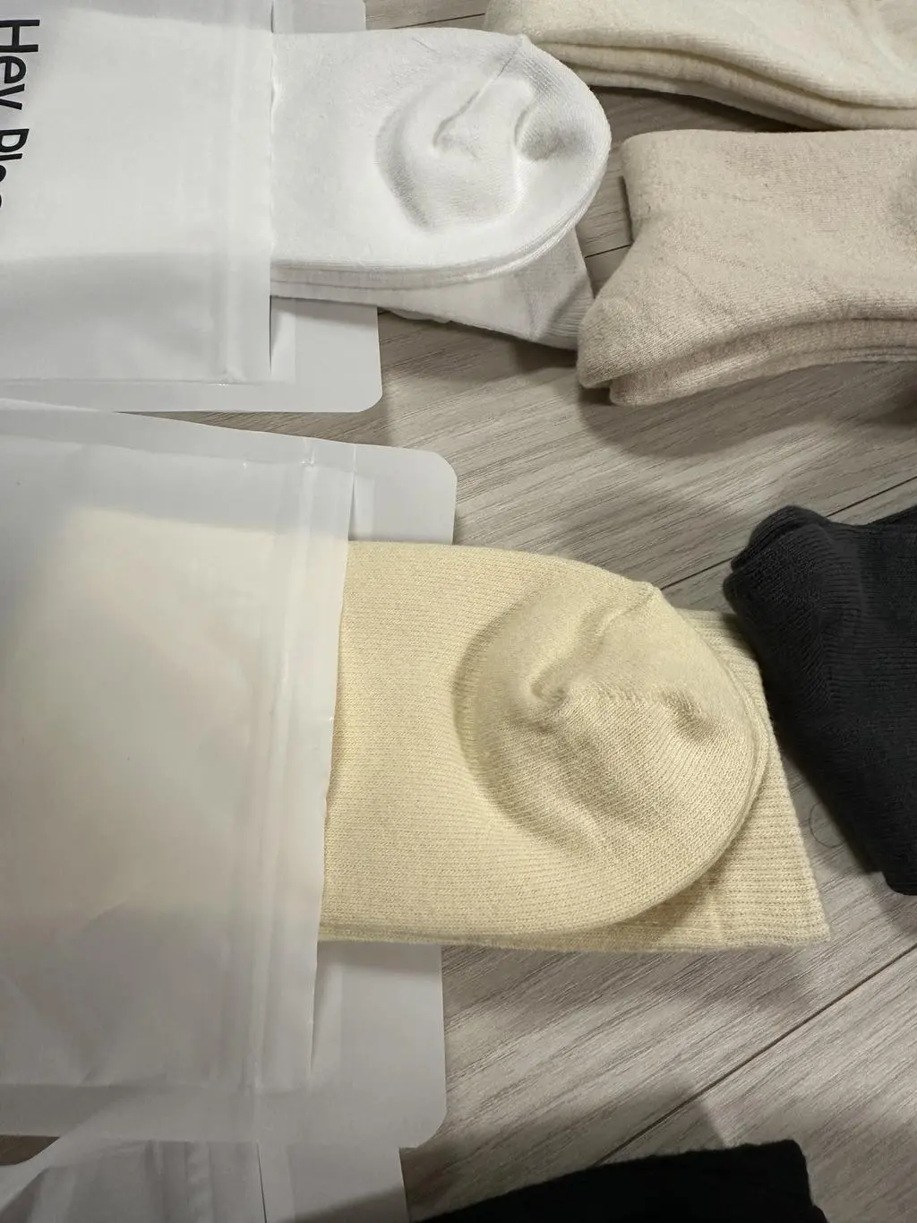 편하고 가볍고 쪼임없음