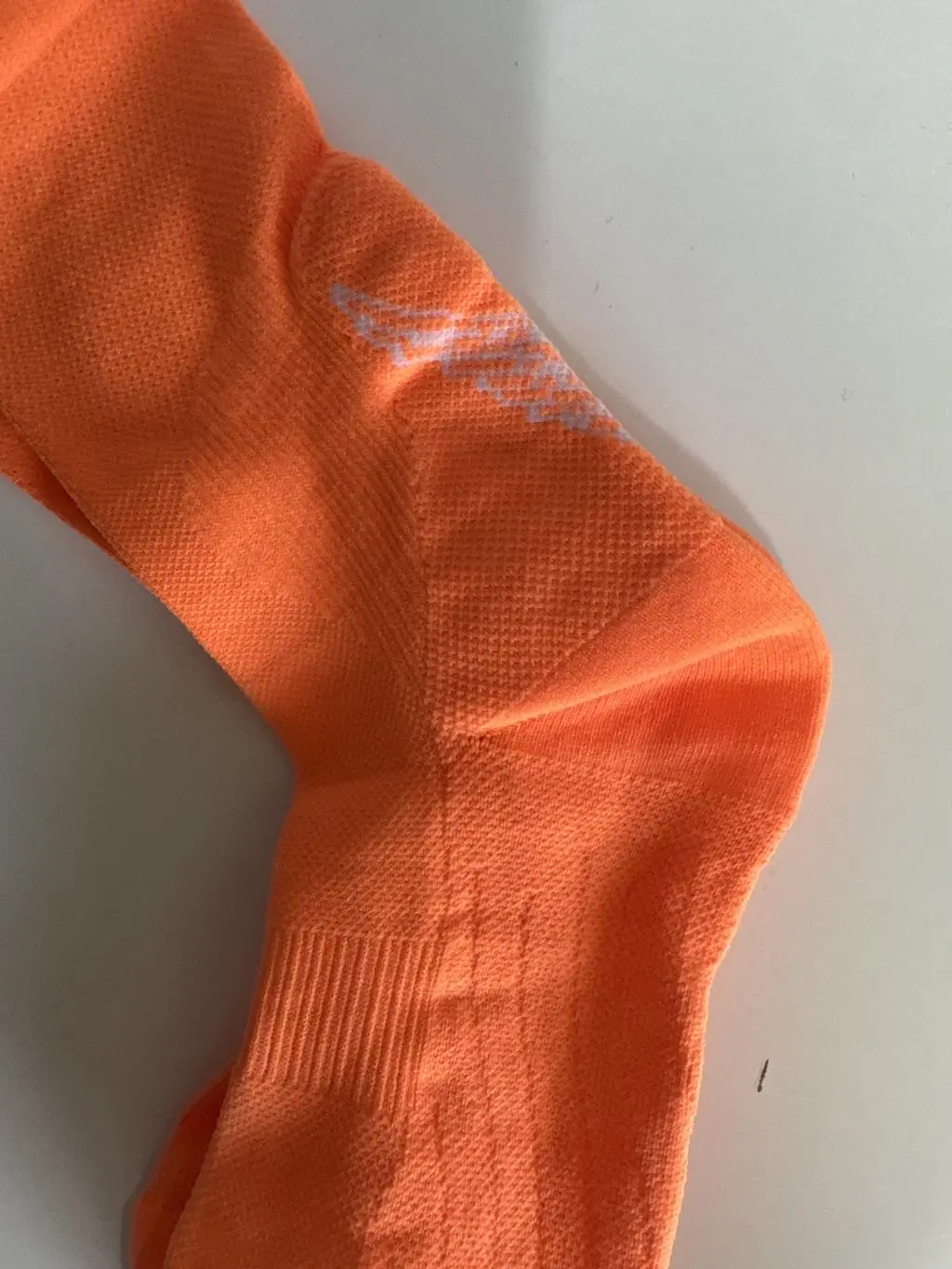 폭신해요 잘 신고 있어요. 