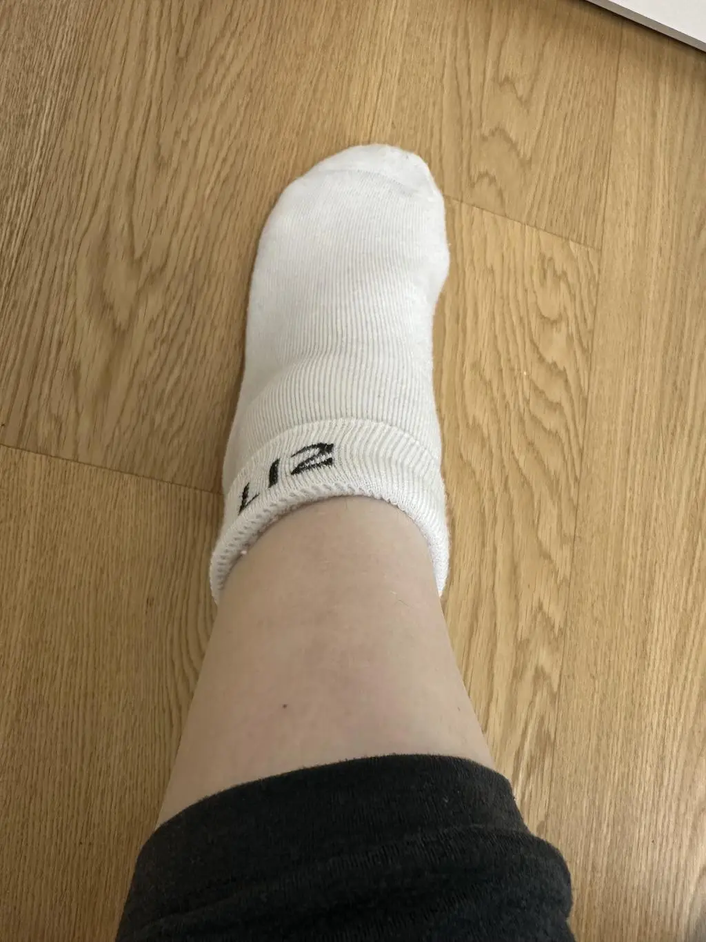 오랜만에 양말에서 따뜻함과 쾌적함을 느껴보았습니다.