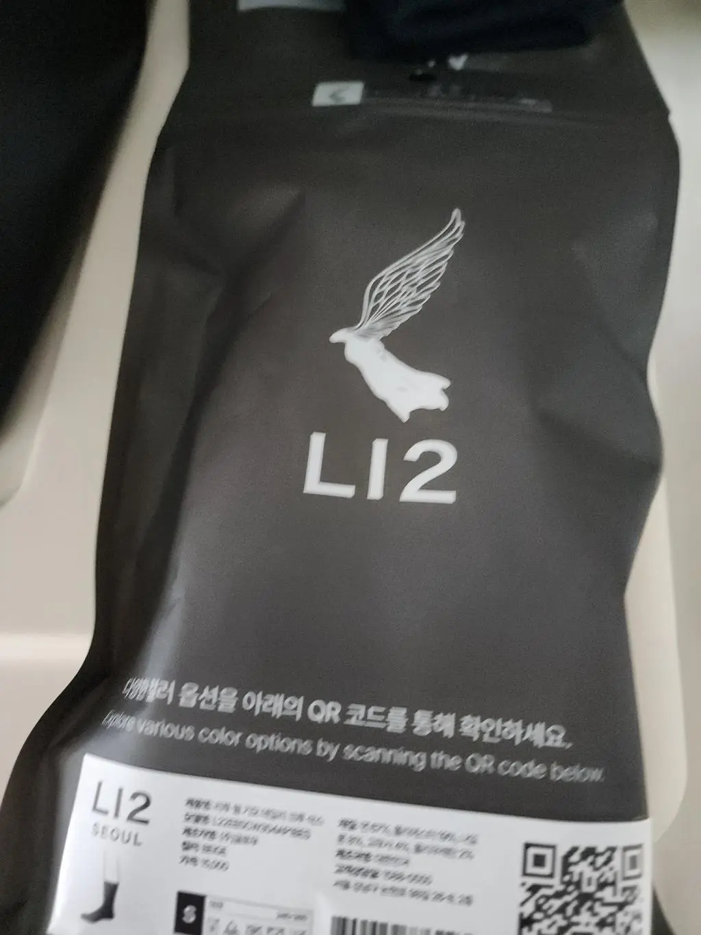 양말 따뜻하고 편안합니다. 겨울 따뜻하게 보낼 수 있어 감사합니다.