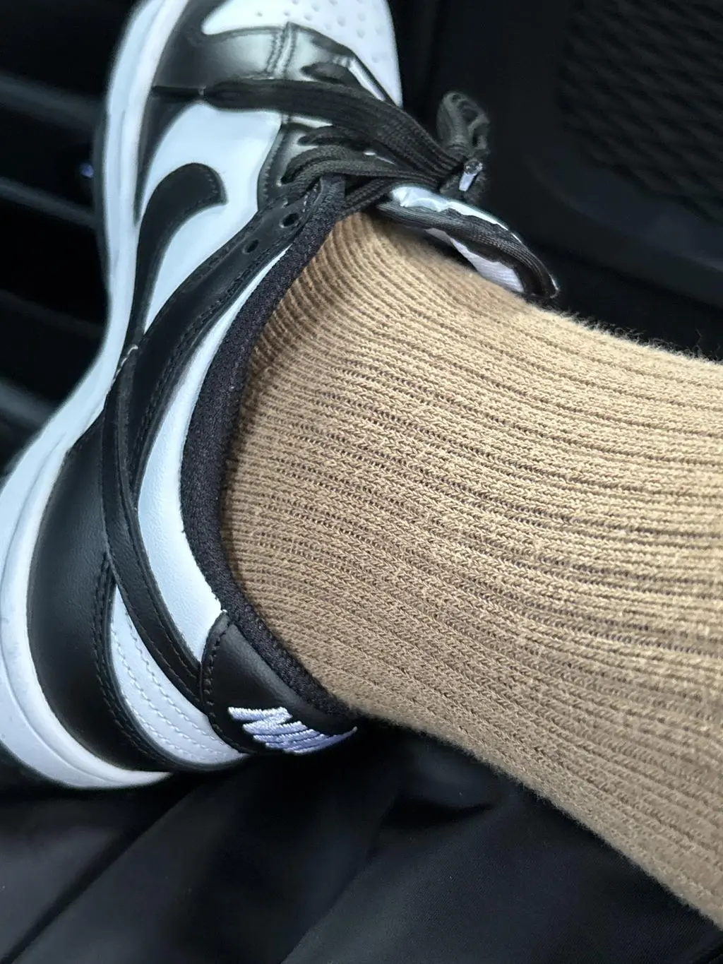 진짜 드디어 저한테 맞는 양말을 찾았어요. 겨울마다 동상 때문에 고생했는데 그 고생 