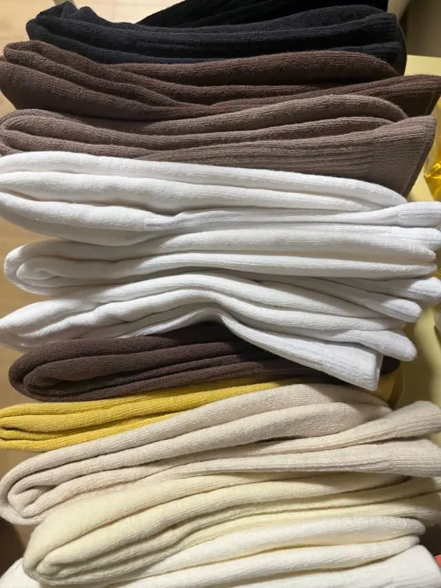 색감도 맘에 들고 재질도 좋아요
