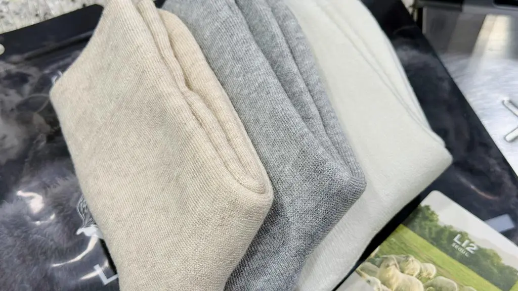 양말진짜 따뜻해서 추가주문했어요
