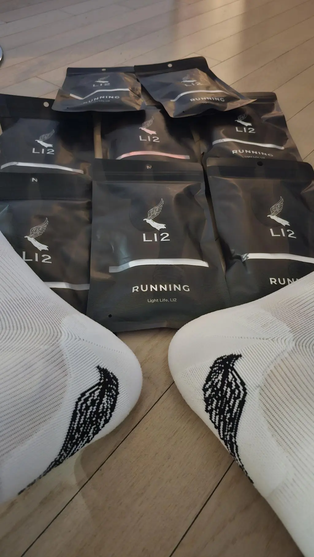 우리 러닝팀 멤버들에게 선물로 구매했어요.
